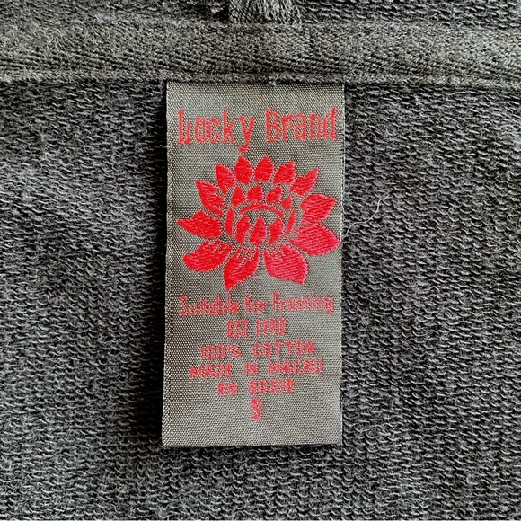 Vintage 90 Y2K Black Lucky Brand Hoodie Sweatshirt Tattoo style floral graphics - Picture 8 of 10